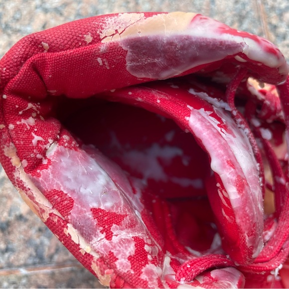 Converse: red size 8 women’s converse sneakers. Men’s 6. - Picture 5 of 5